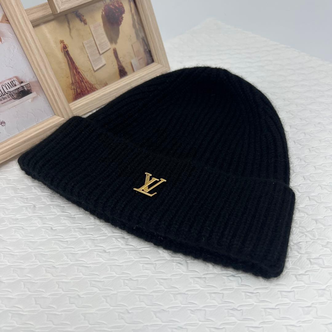 ✨極美品✨LV　ルイヴィトン　ビーニー　LVスパーク　カシミア100％　ニット帽