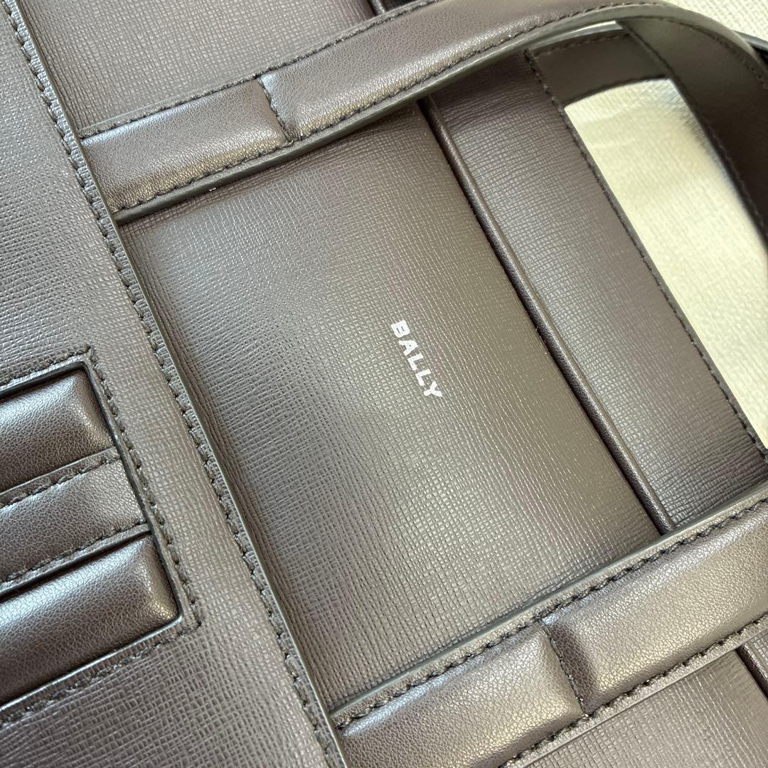 BALLY ダークブラウン ブリーフケース　ビジネスバッグ