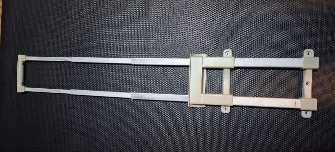 リモワ　トパーズ　パイロット部品