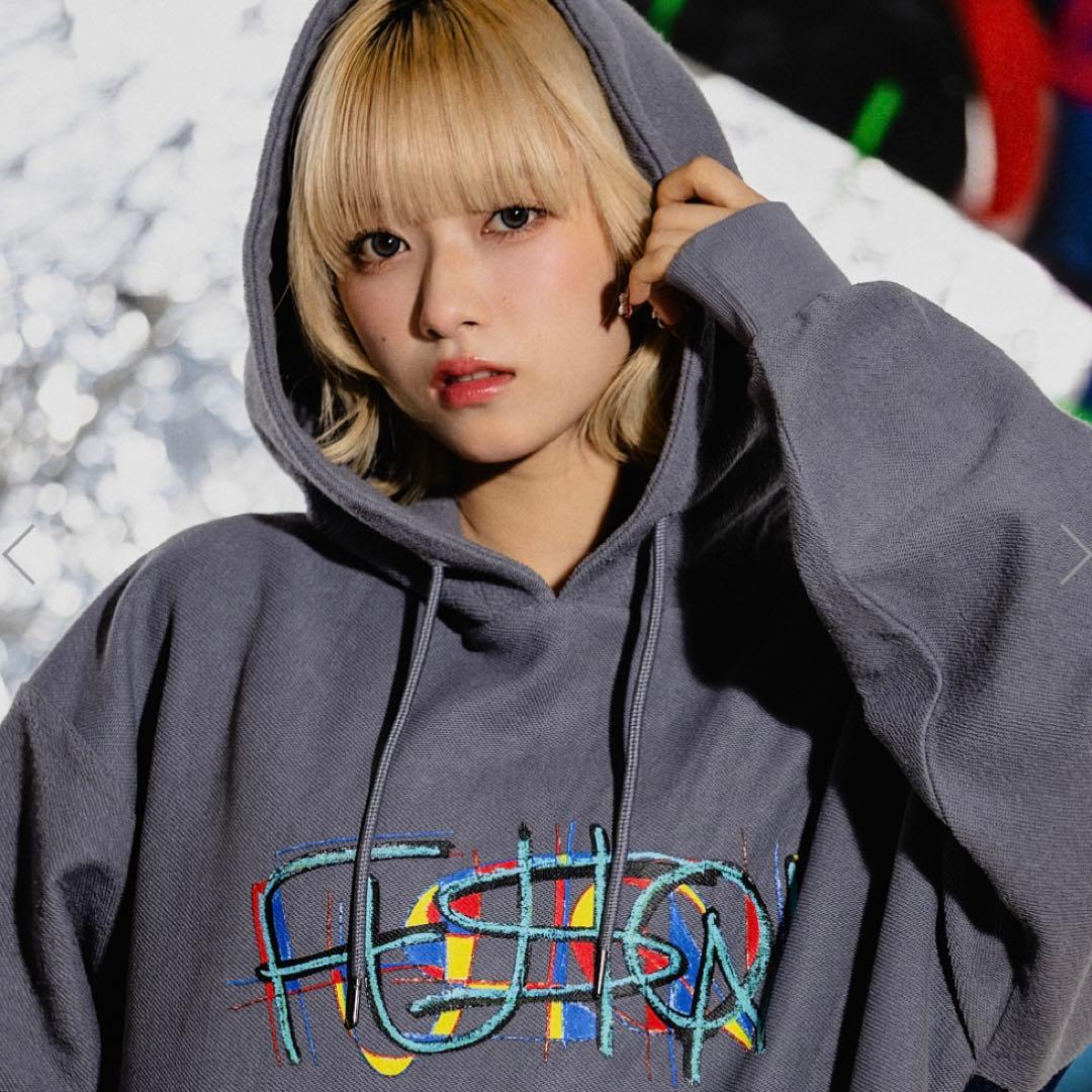 Vaundy Logo Hoodie \"FUSIONS” Mサイズ