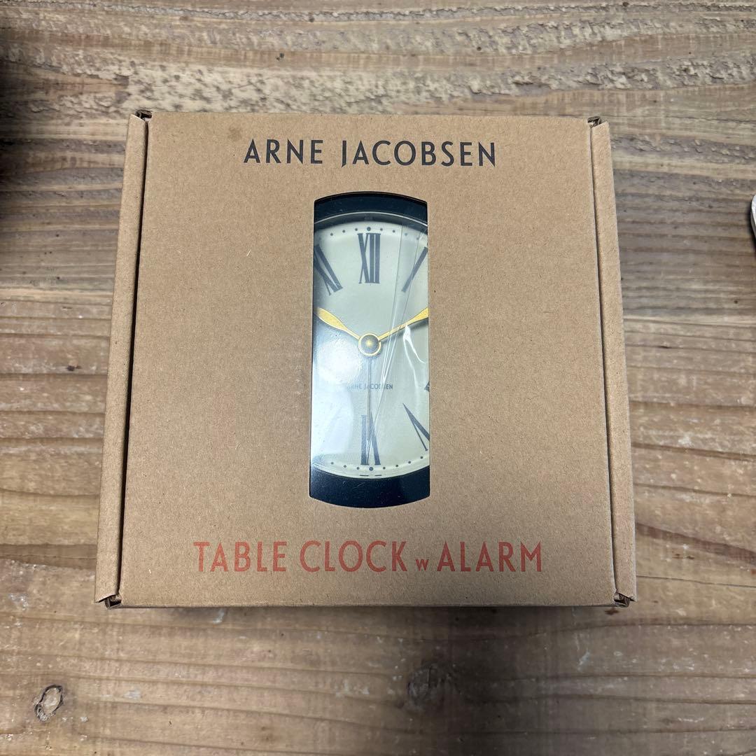 アルネヤコブセンARNE JACOBSEN ROMAN CLASSIC