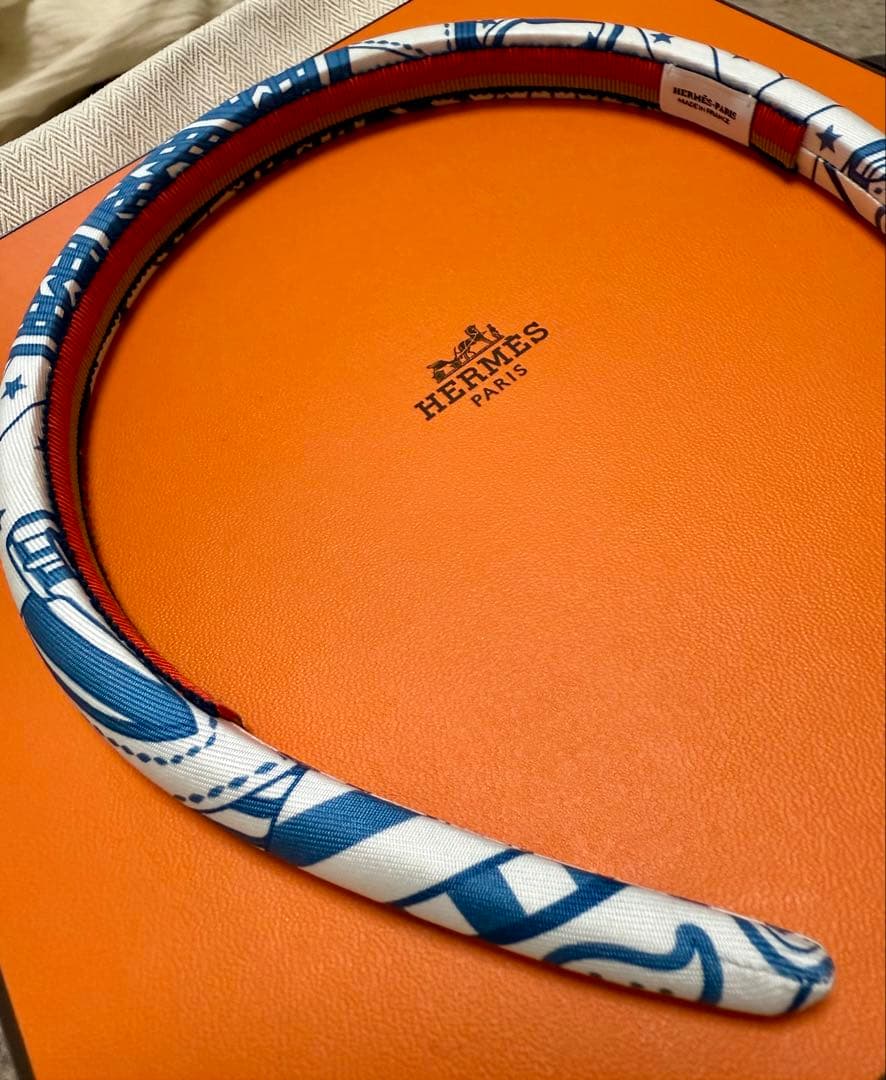 HERMES ヘアバンド　カチューシャ