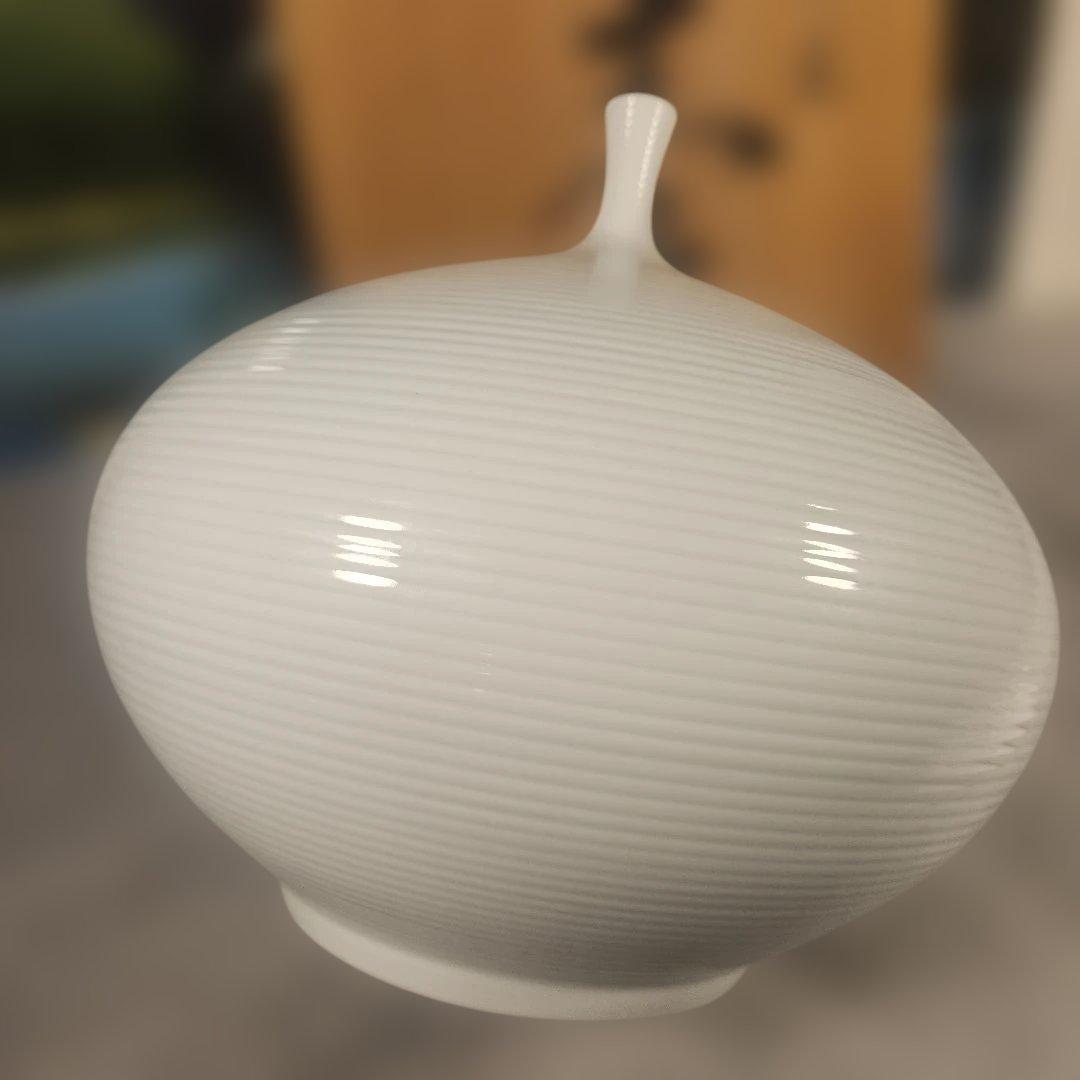 l*p様 中仙窯　白磁千段壺　中尾恭純作　共箱　高さ約22cm