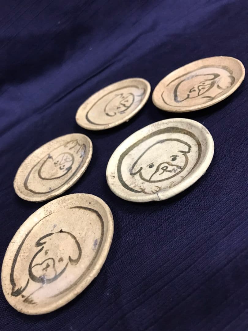 瀬戸の豆皿(石皿)  仔犬  5枚組 (A)