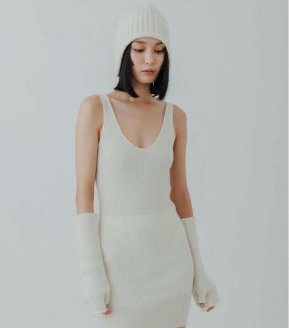 yo biotop ニット帽 リブ編み 黒 ビーニー帽子