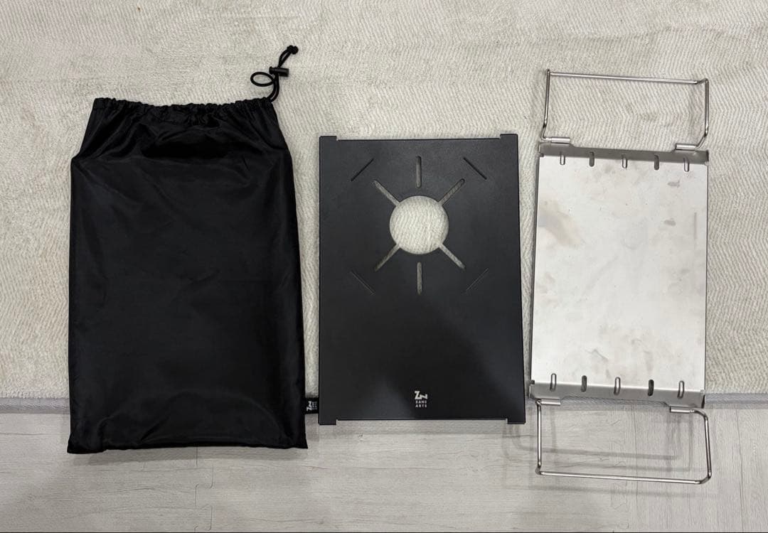 ゼインアーツ　トードテーブル