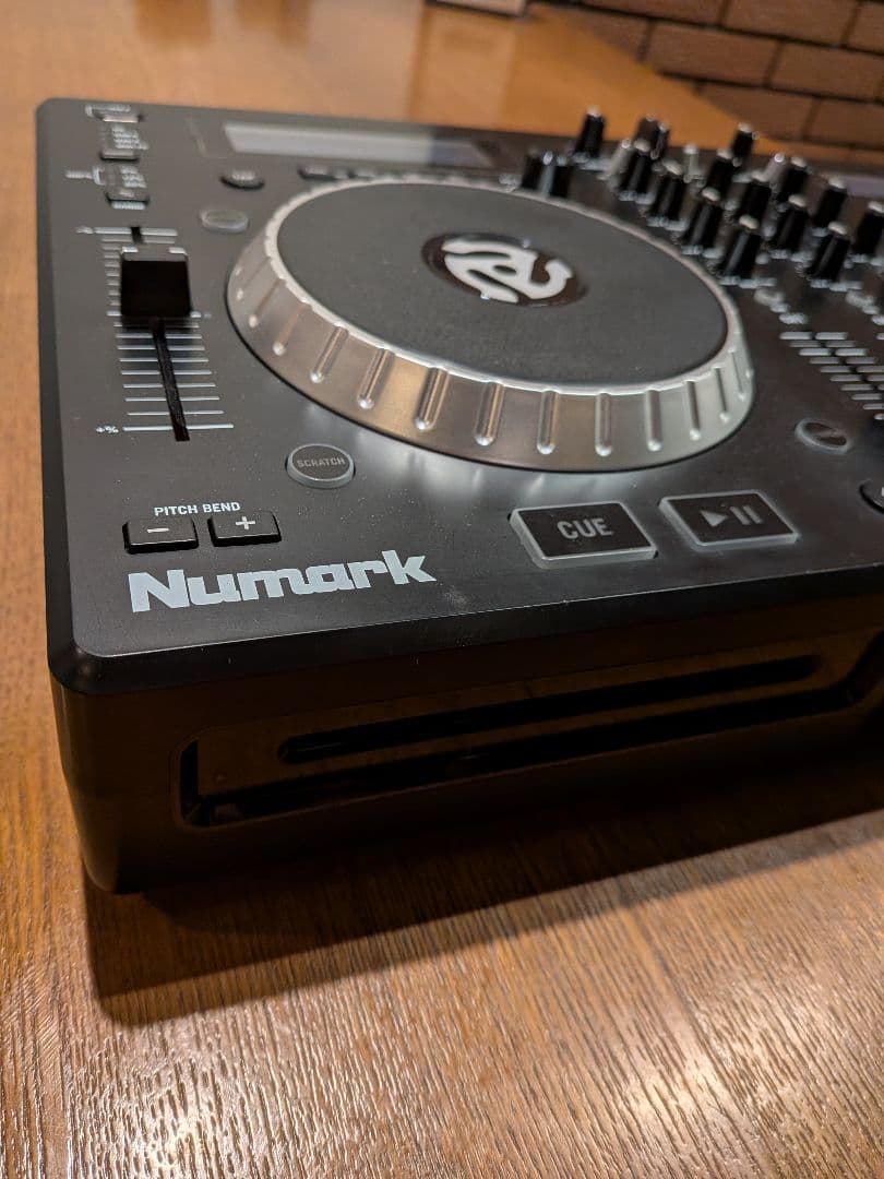 Numark MIXDECK EXPRESS DJ機材