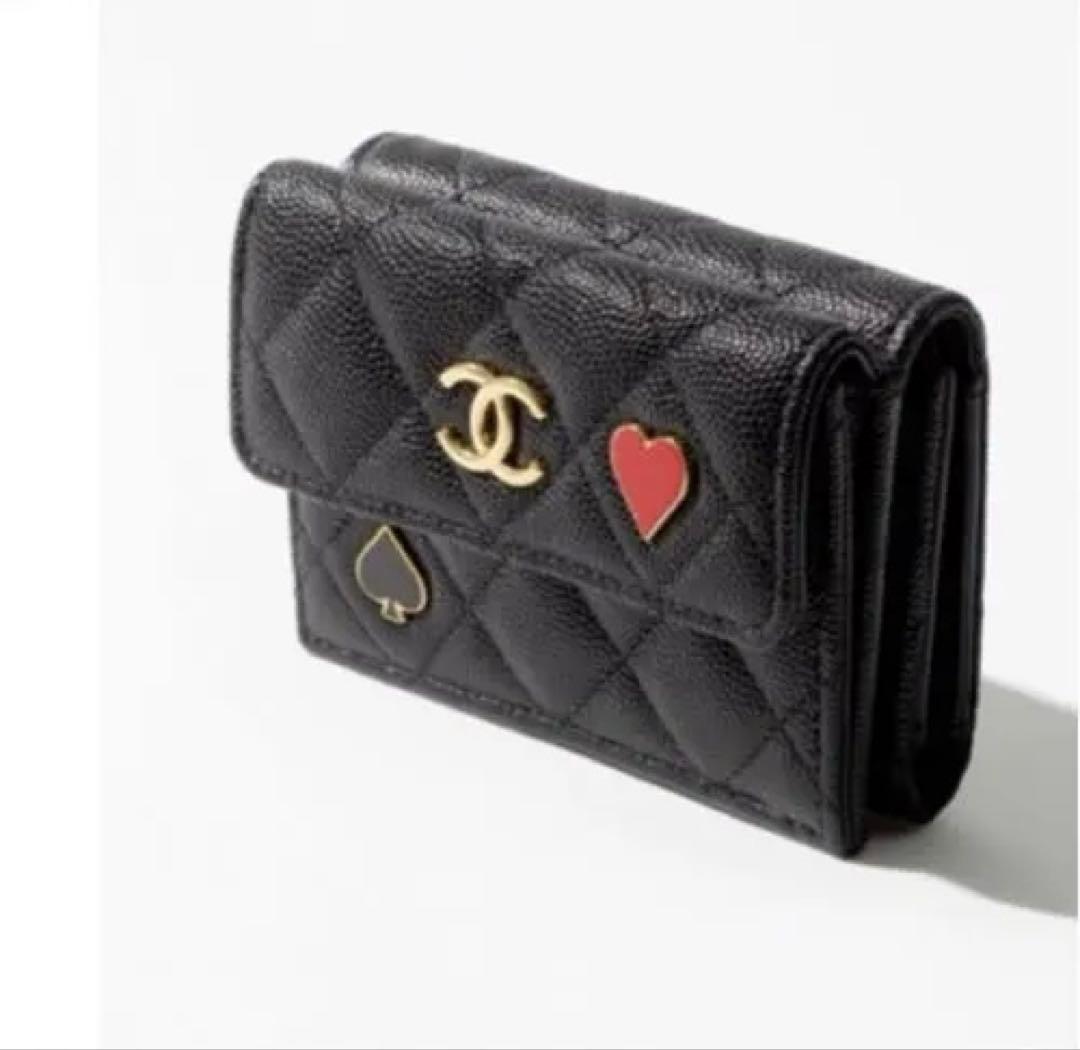 CHANEL　三つ折り財布 スモールフラップウォレット