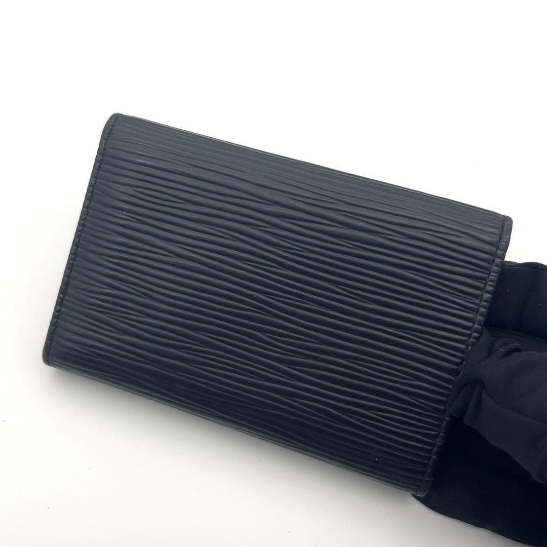 【極美品】ルイヴィトン エピ 黒 6連キーケース イニシャル無し