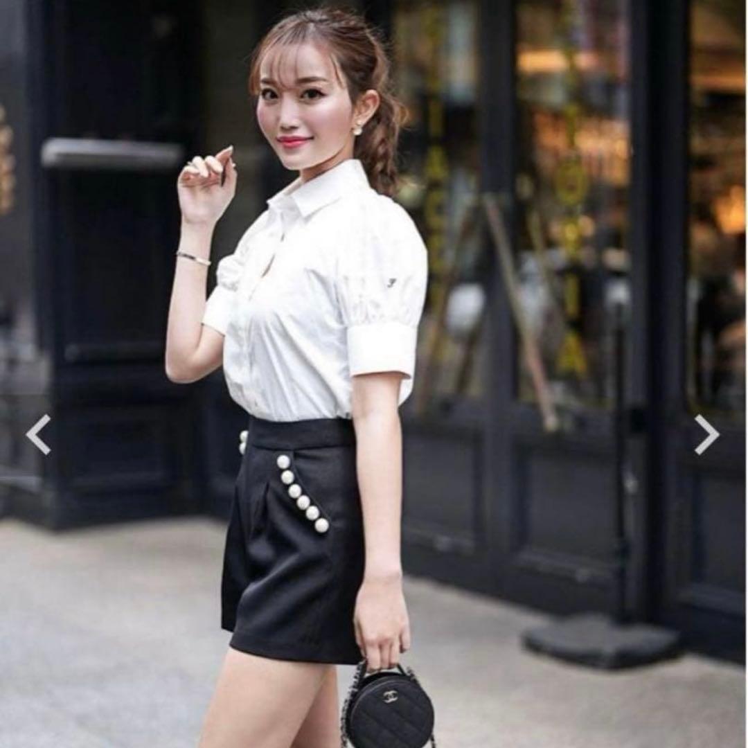 sheller パール付きショートパンツ