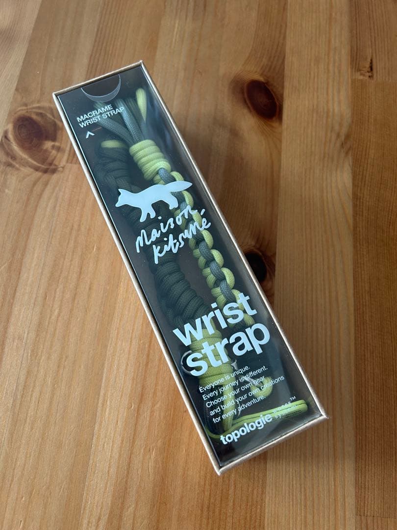 MAISON KITSUNÉ X TOPOLOGIE リスト ストラップ