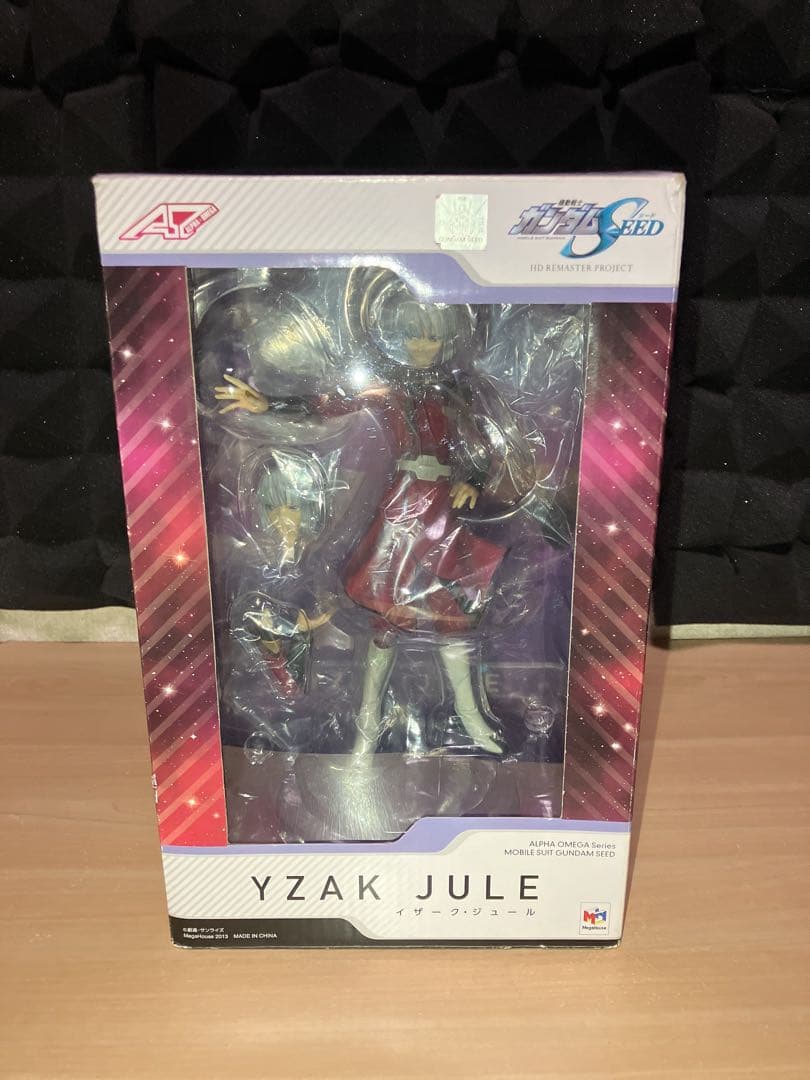 ガンダムSEED スケールフィギュア イザーク・ジュール アルファオメガ