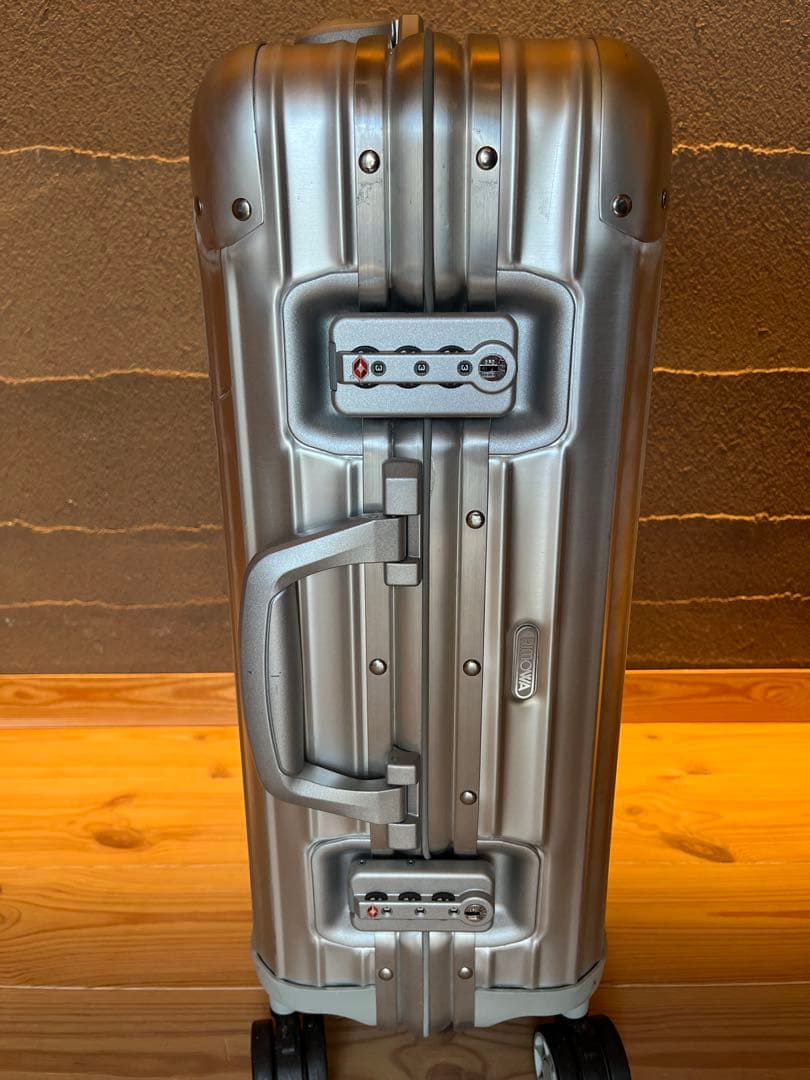 rimowa リモワ トパーズ スーツケース 32L 機内持込可
