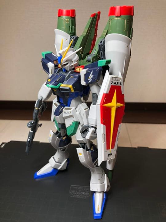 MG インパルス　完成品　無塗装