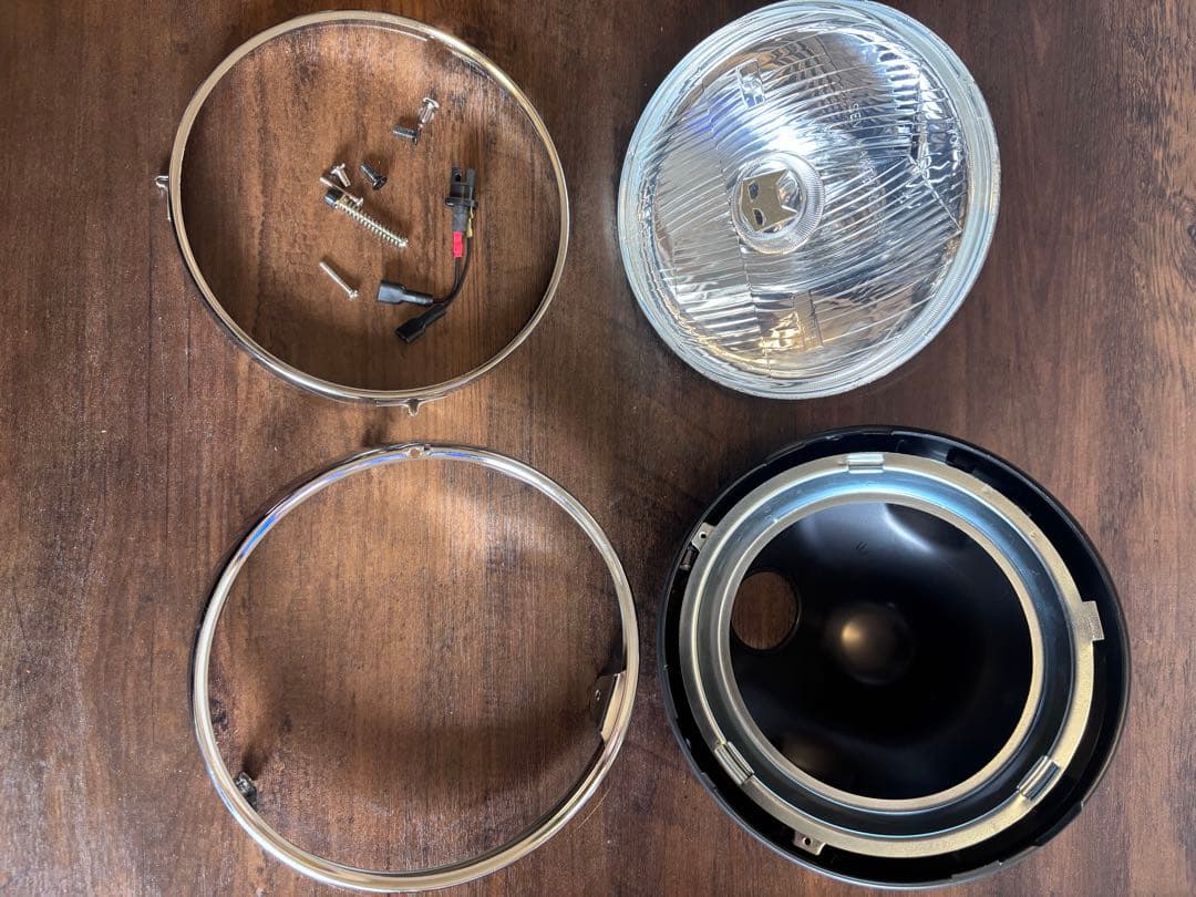 マーシャル889ドライビングランプ　クリアーレンズブラック汎用ケース