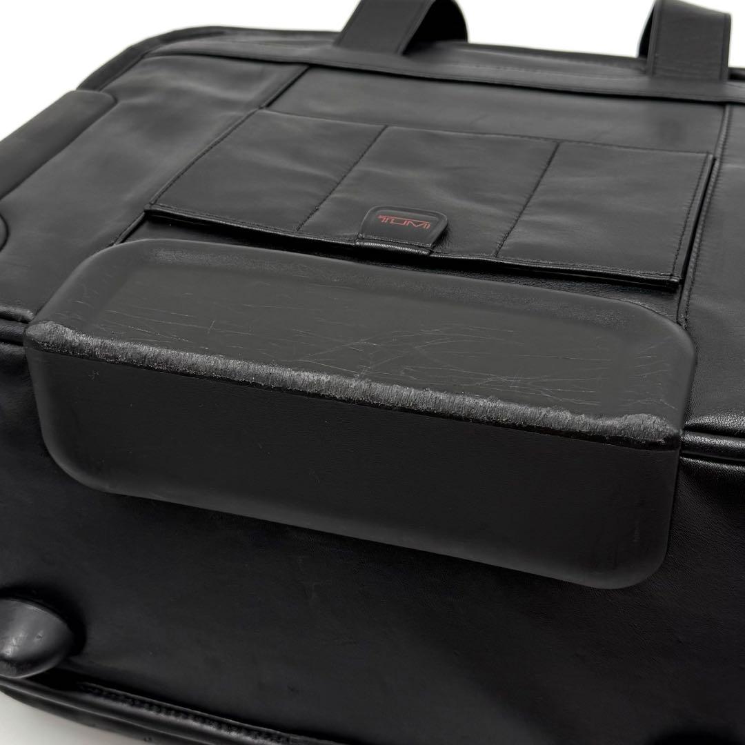 TUMI キャリーケース　オールレザー ビジネスバッグ 2way 機内持込み可