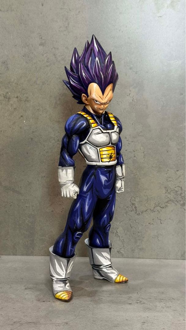 ドラゴンボールベジータ と孫悟空フィギュア 2体セット紫