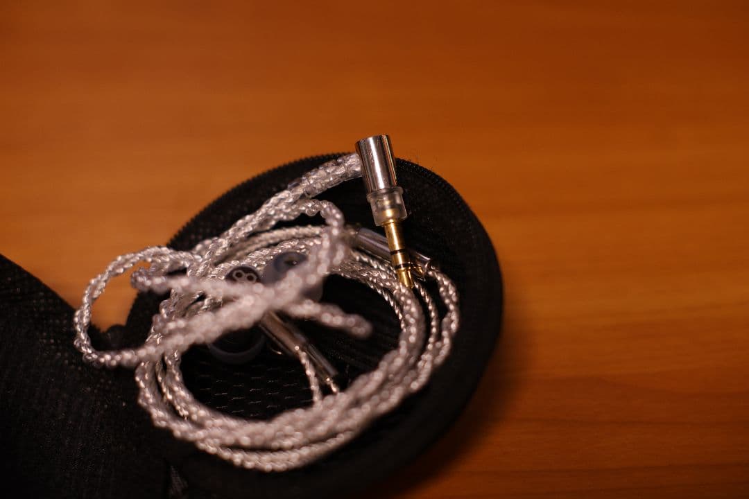 【まんまるおやま】Final A8000 リケーブル可能イヤホン