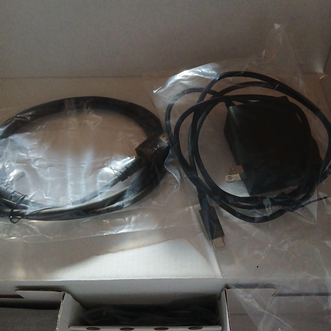 Nintendo Switch 本体　（ケース付き　最後の画像参照）