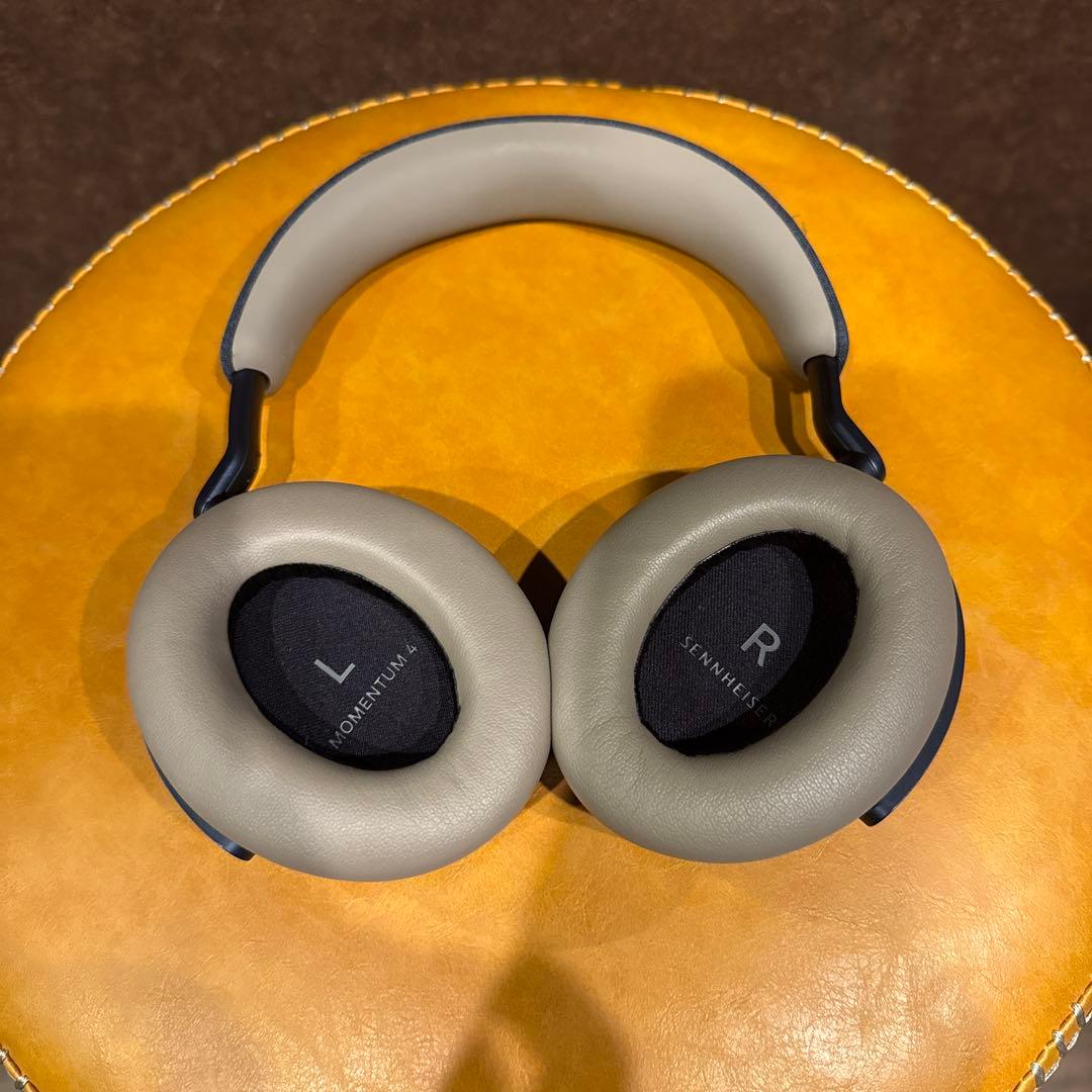 極美品！　ゼンハイザー　MOMENTUM 4 Wireless