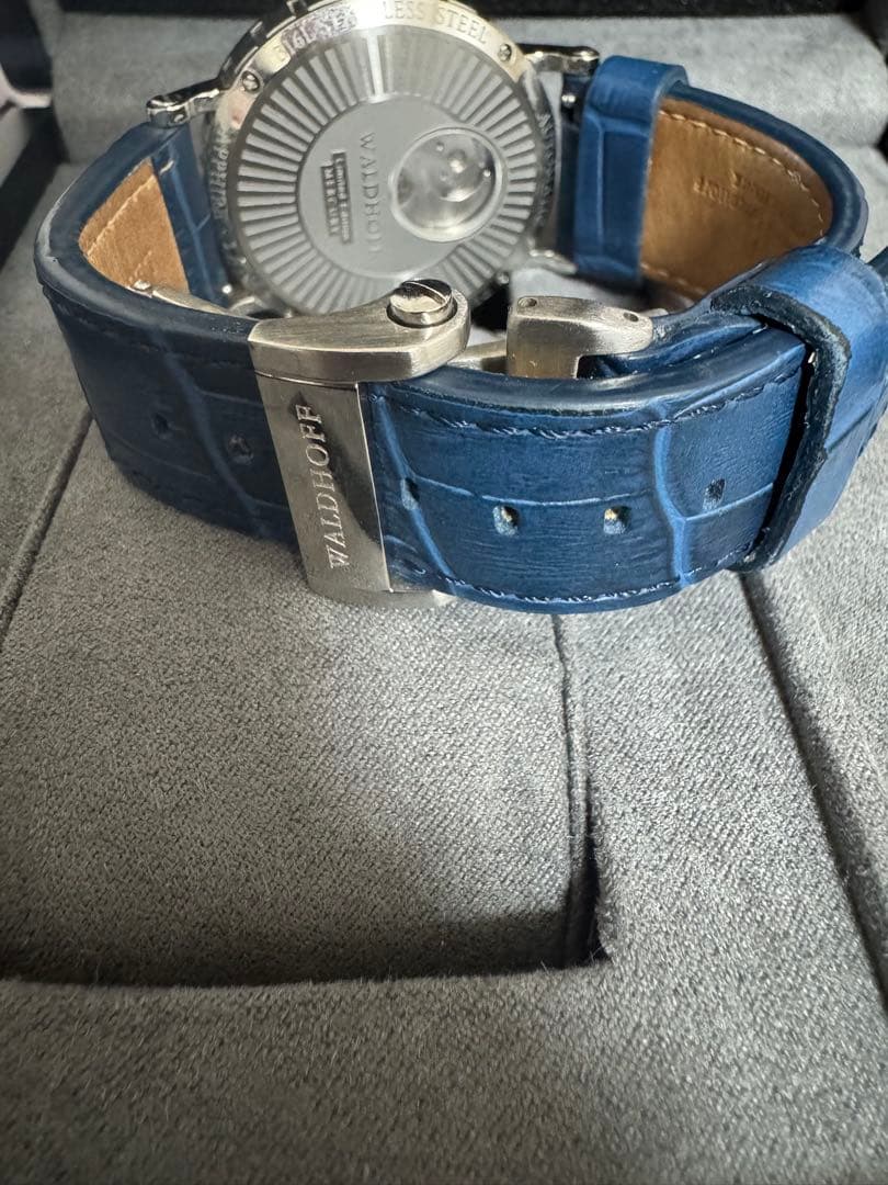 WALDHOFF（ヴァルドホフ）ドイツ製高性能トゥールビヨン　88本限定