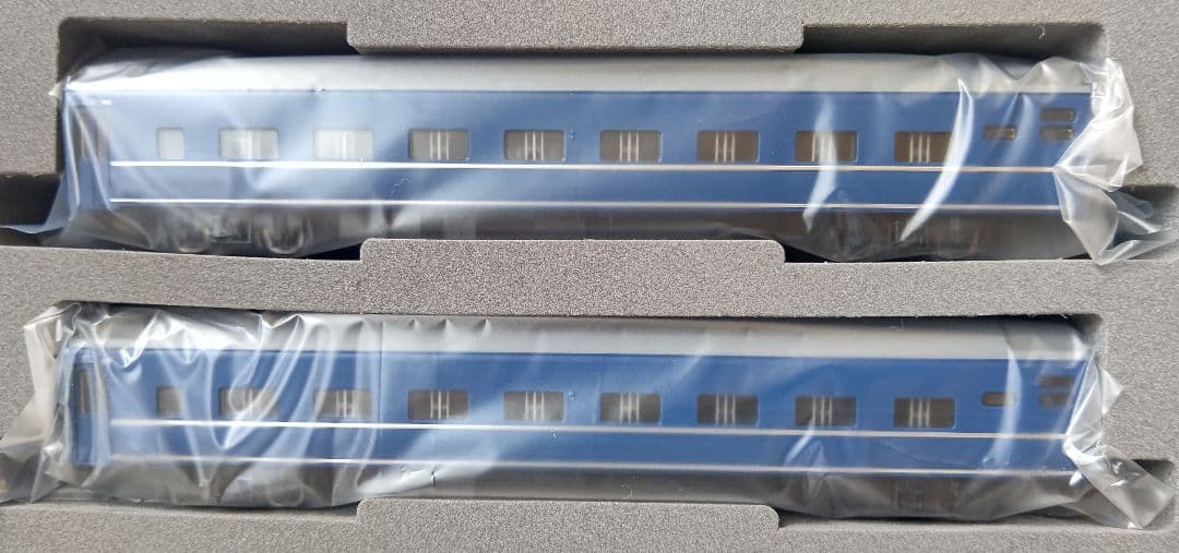 歳末セール‼️新品TOMIX14系15形特急寝台客車あかつき+彗星⑭両セット