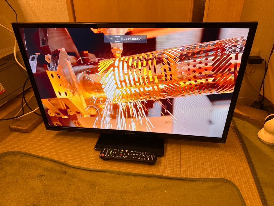 Panasonic　パナソニック 32型 テレビ TH-32J300 2022年