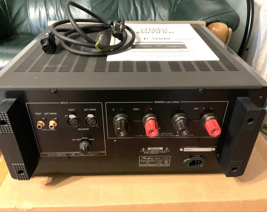 美品　Accuphase P-5000 パワーアンプ