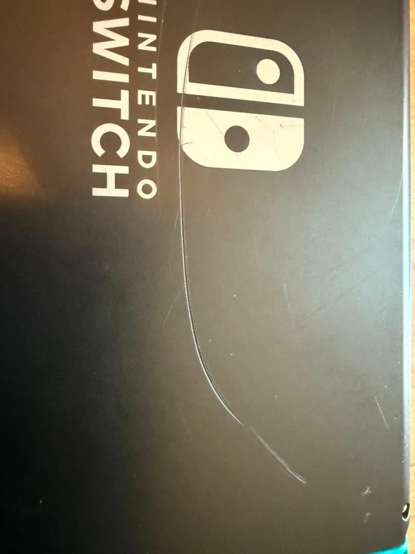 Nintendo Switch 本体【傷あり】