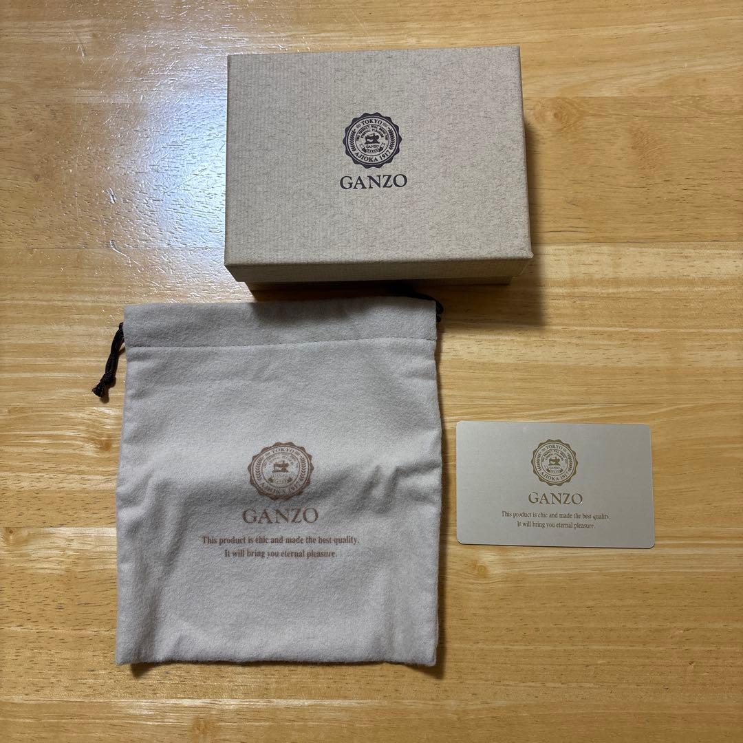 ガンゾ　シェルコードバン　キーケース