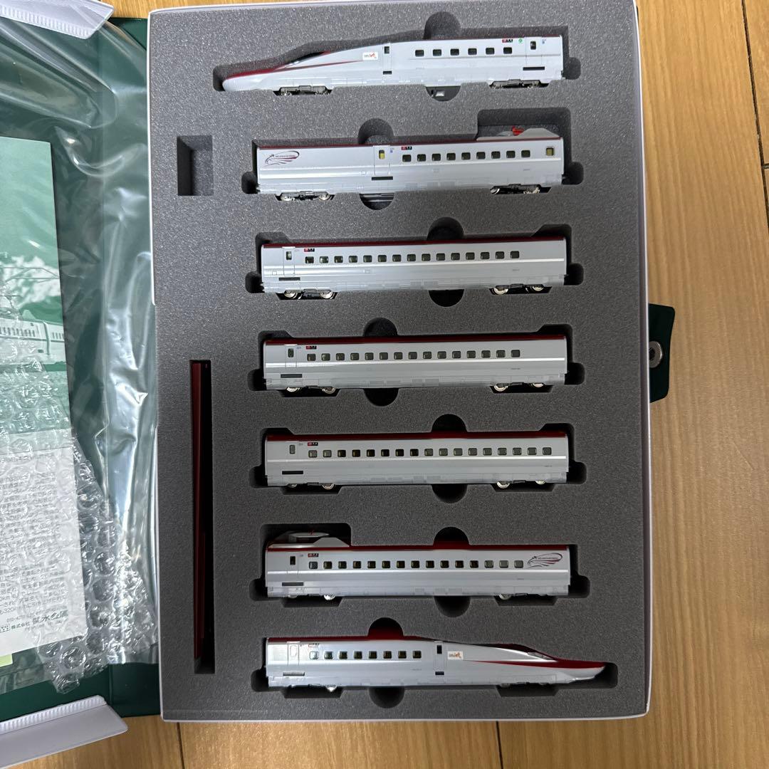 KATO E5系新幹線「はやぶさ」＋E6系新幹線「こまち」17両セット　加工品