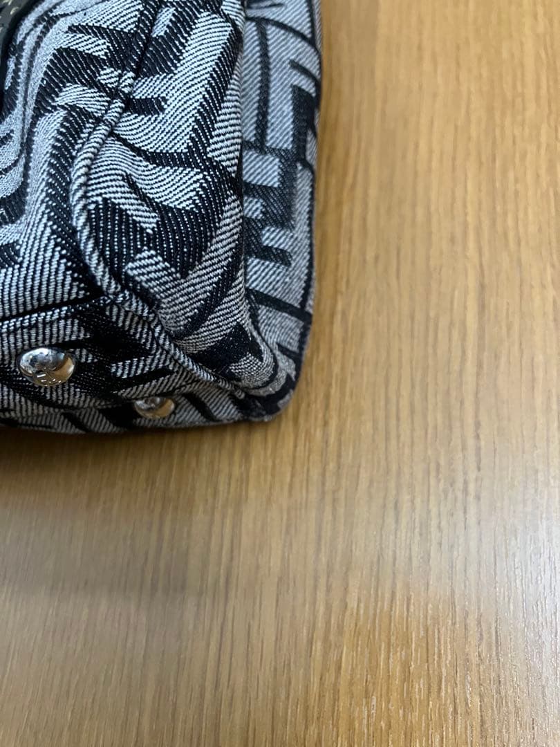 フェンディ リンダ美品