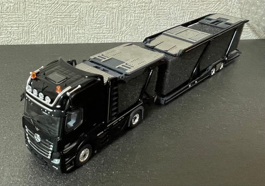 【新品同様】ゲインコープ 1/64 メルセデスベンツ アクトロス 積載車 GCD