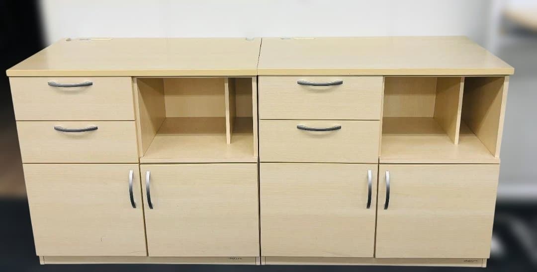 木目調 オフィス収納キャビネット 2台セット｜引き出し・扉付き｜コンセント付き