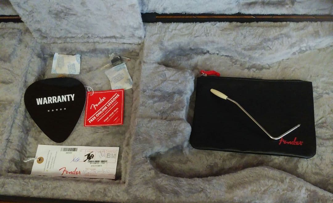 フェンダー ストラトキャスター　アメプロⅡ　HSS シエナサンバースト