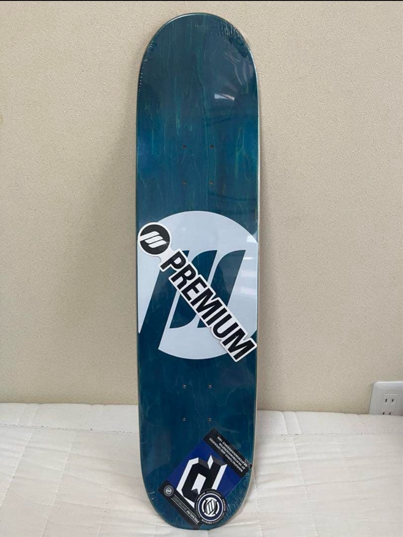 新品未使用PREMIUM SKATEBOARDS キッズ7.5