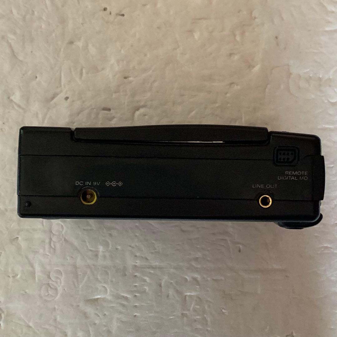 ジャンク ソニー SONY TCD-D3 DAT ウォークマン 壊れています