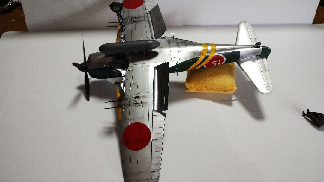 プラモデル完成機　1/32　川西　紫電改