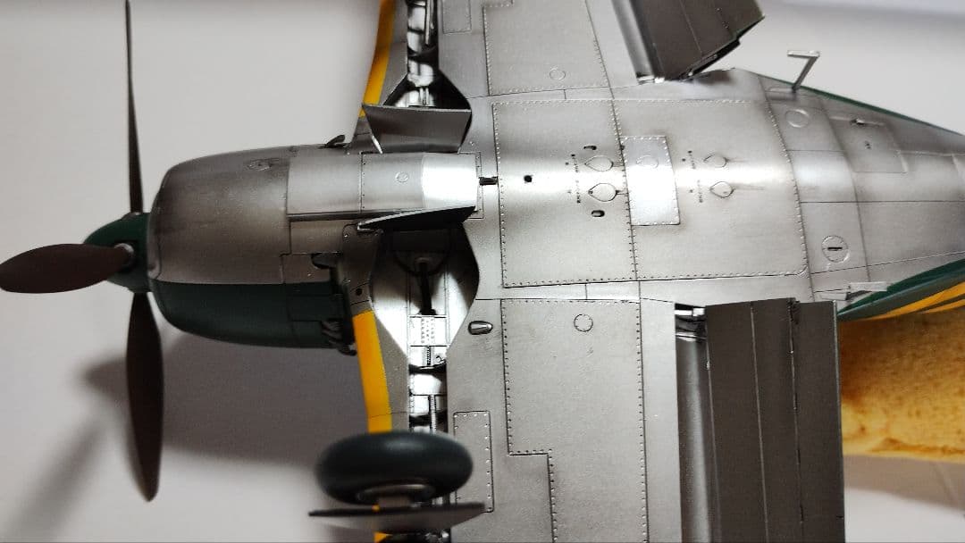 プラモデル完成機　1/32　川西　紫電改