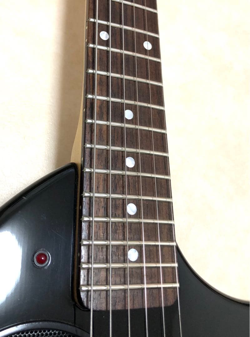 【美品】ZO-3C ブラック アンプ内蔵ミニギター 専用ケース付き！！