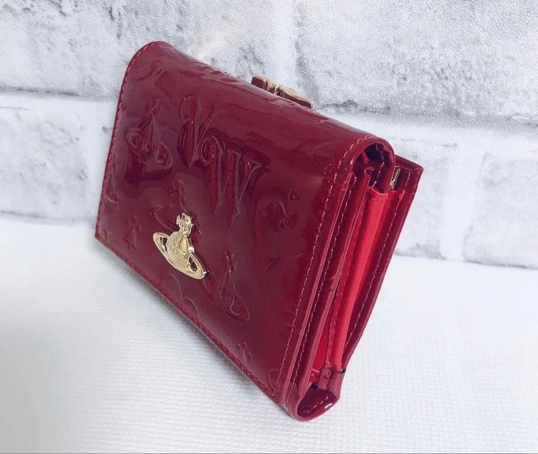 【新品 未使用】VivienneWestwood 折り財布 エナメル レッド