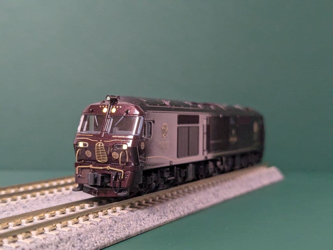 Kato　10−1519　ななつ星in九州　 8両セット