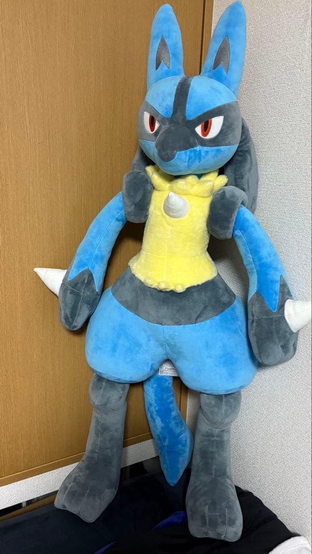 等身大ルカリオ　ぬいぐるみ