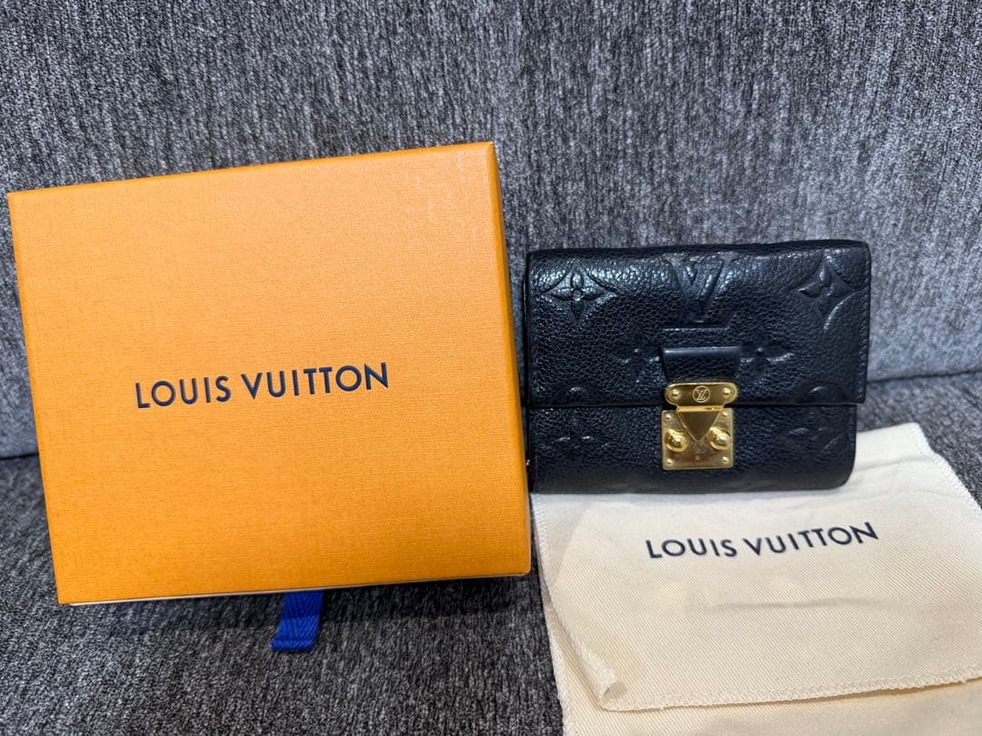 LOUIS VUITTON ポルトフォイユメティスコンパクト ノワール