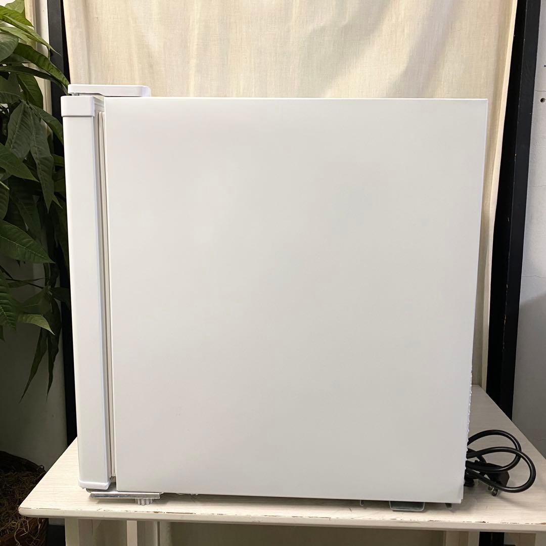 ワンルームや寝室、備蓄用にもおすすめ！1ドア冷蔵庫46L