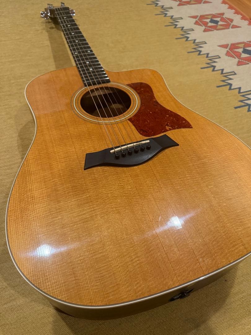 Taylor 210ce テイラー アコースティックギター