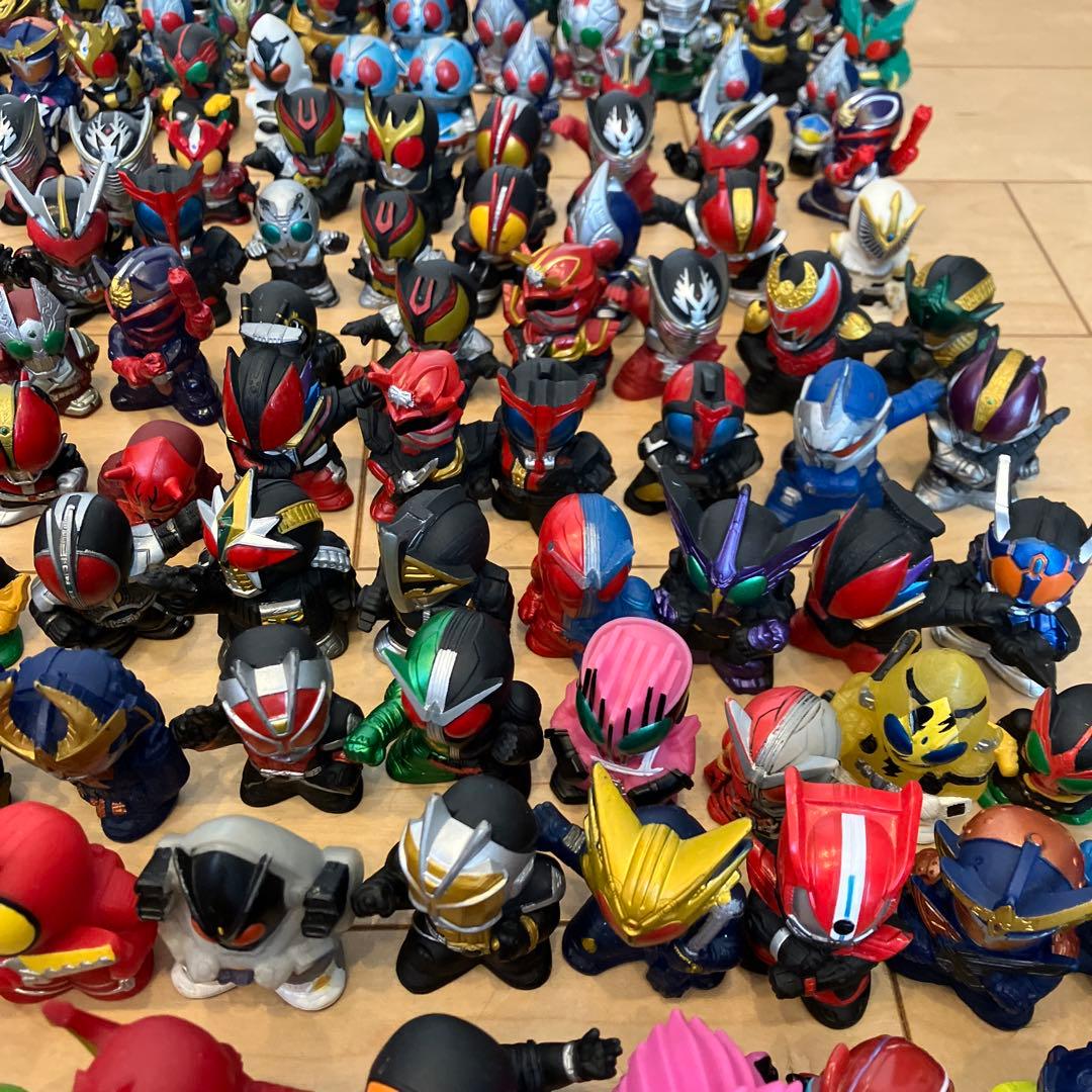 d*3様 仮面ライダー 指人形まとめ売り　200体以上