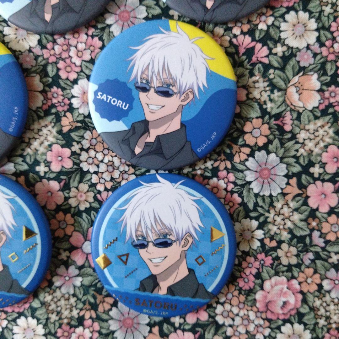 【呪術廻戦•五条悟】マルイholidayマット缶バッジ7個セット