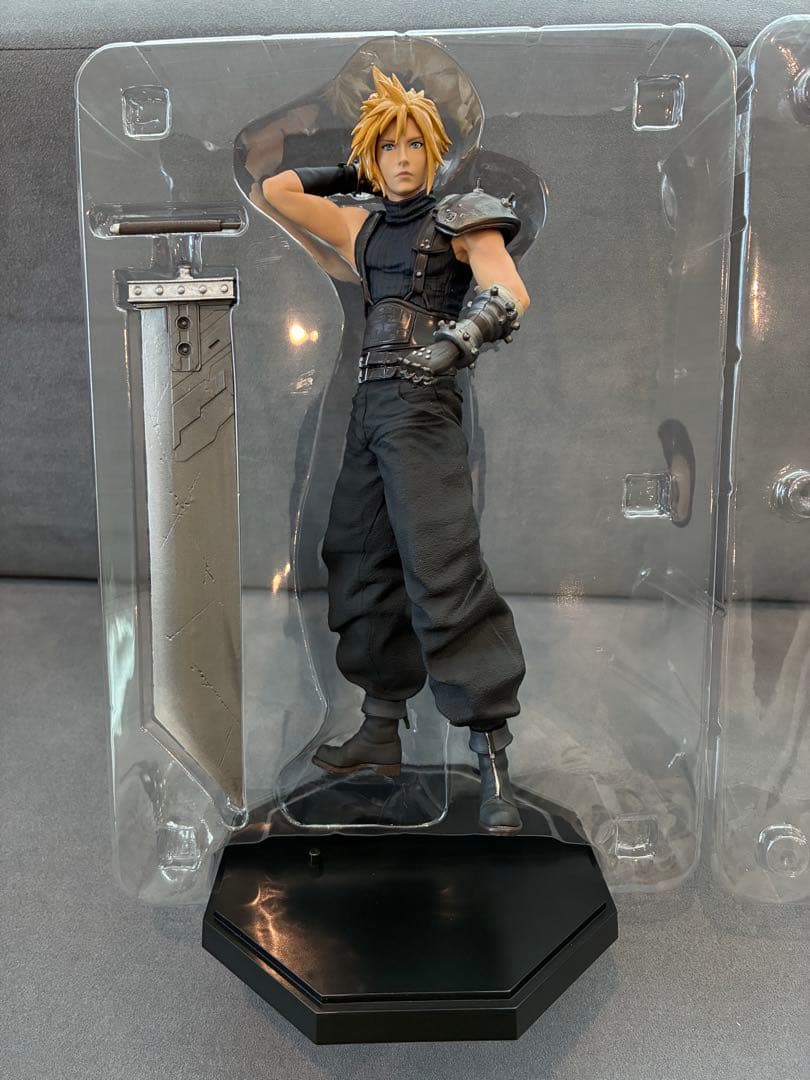 ファイナルファンタジー FF7 クラウド セフィロス エアリス フィギュア くじ