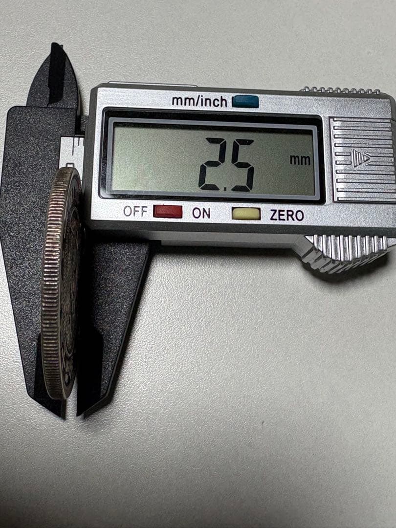 イ*レ様 【本物保証】大型　一圓銀貨　丸銀左打　明治16年銘